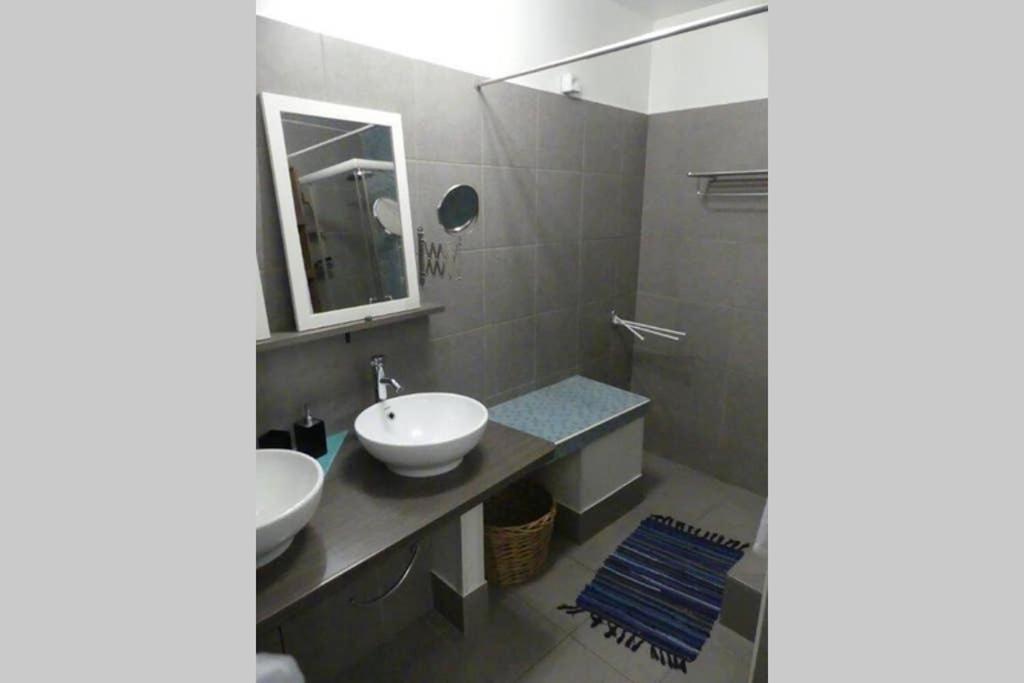 Ferienwohnung Un Pied-A-Terre Au Centre De Papeete Papeete  Exterior foto